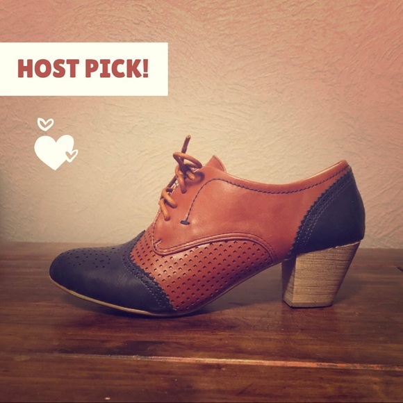 Dolce Nome Shoes - Dolce Nome Vintage Booties